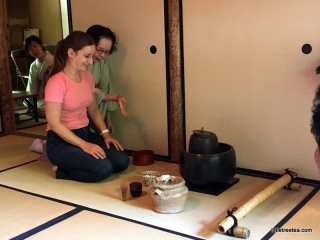 learning tea ceremony